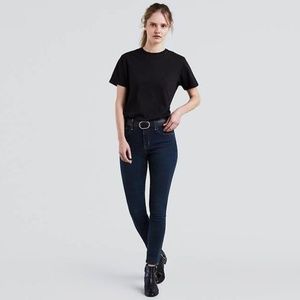 Levis 720 High Rise Super Skinny Jeans sz 25